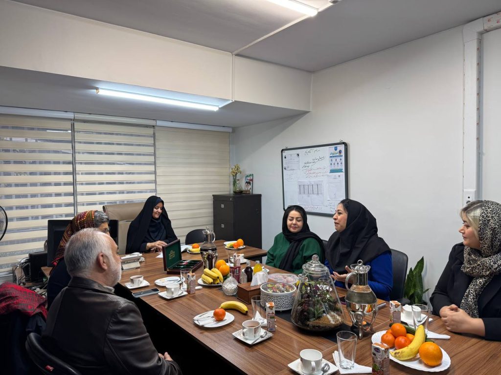 جلسه انجمن اولیا مربیان ۲