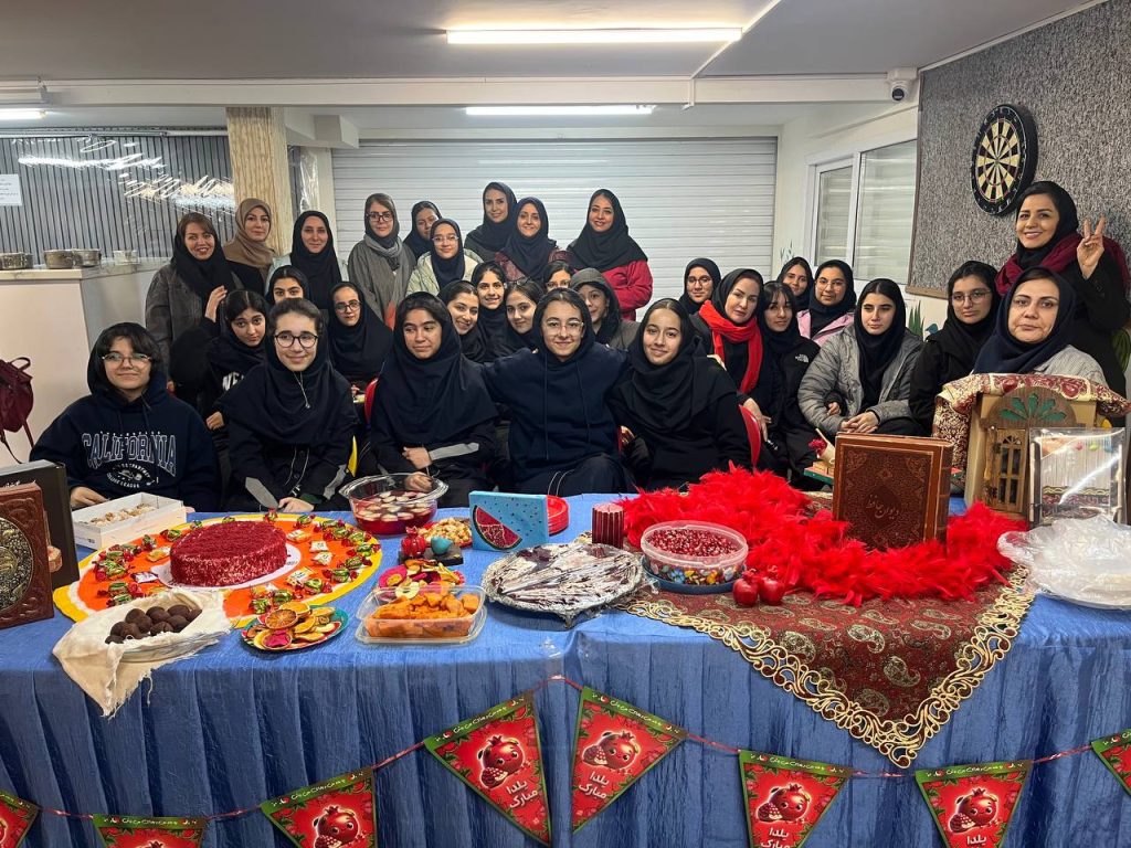 جشن یلدا در مدرسه۴